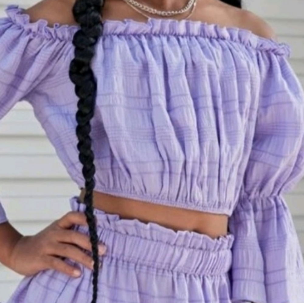 Lavender Off-Shoulder Ruffle Skirt Set - Picture 2 of 4